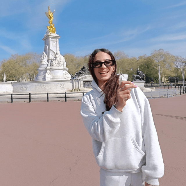 Crowd Removal - AI prompt preview